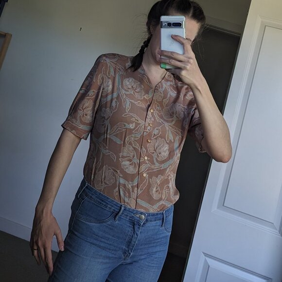 Stunning floral vintage button down shirt, short sleeve, Jouve, size 8 US - Picture 7 of 14